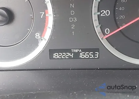 2010 Honda Accord 2.4 Lx из США, поврежденный, VIN 1HGCP2F31AA019577